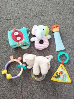 赤ちゃんおもちゃまとめ売りのサムネイル