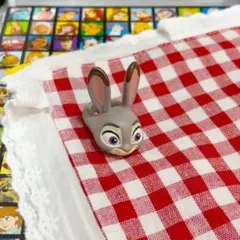 【ガチャガチャ】ズートピア ファッションリング　ジュディ