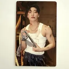 ATEEZ サン THE WORLD EP.2 : OUTLAW トレカ