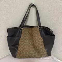COACH シグネチャー トートバッグ ブラウンのサムネイル