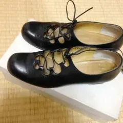 半額以下✨tehen日本製 はきやすい紐付きパンプス