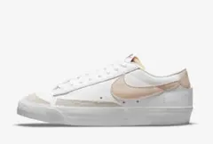 Nike Blazer Low ホワイト/ベージュ
