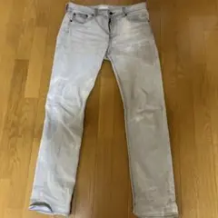 即決特価　UNIQLO ブリーチライトグレー デニム33 (84cm)