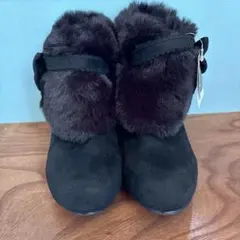 ファー付きリボンブラックヒールブーツ