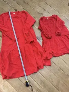 親子お揃いオレンジ水玉模様ワンピース2着セット