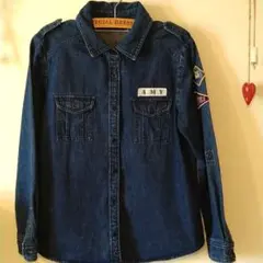 Item thumbnail for item 9318ac21-e4f2-4e27-b9d8-bcca680848b9