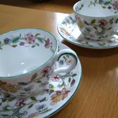 未使用　花柄のカップ．ソーサー２個セット