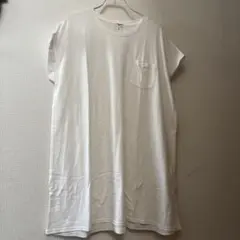 ホワイト 半袖Tシャツ M ポケット付き　ワンピースのサムネイル