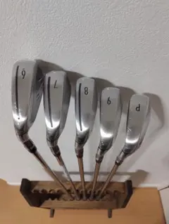 Item thumbnail for item 77c926b2-3222-49a9-931f-57289b69e034