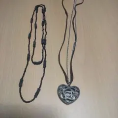 ビーズネックレス ハートペンダント 2点