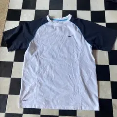 J6638 ナイキ　FIT 半袖Tシャツ　サイズ155のサムネイル