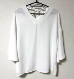 earth music&ecology フレア袖ブラウス