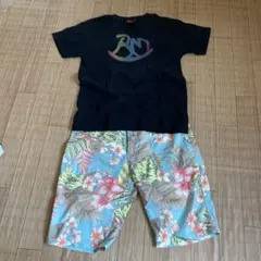 s*s様 引越し処分　レッドムーン　Tシャツ　花柄ショーツEND ジャーナルスタのサムネイル