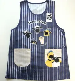 【新品未使用・タグ付き】保育士エプロン/ひつじのショーン　M〜Ｌサイズ