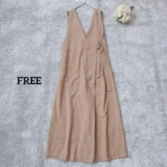 Ｖネック　サイドベルト付き　サロペット　ベージュ　FREE ロング　ワイド