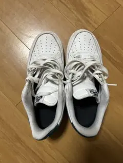 Item thumbnail for item 06587772-6385-499d-bdb2-aabd9883f119