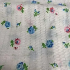 小花柄 薄手生地 布地 手芸素材　ハギレ