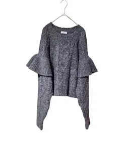 フレアスリーブ ニット