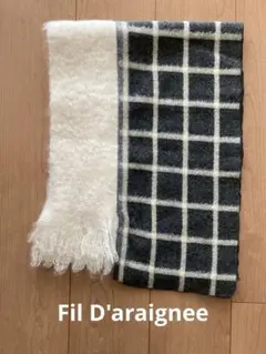 未使用　アッシュペーフランス　 Fil D'araignee ストールのサムネイル