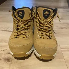 NIKE MANOA ウィートカラー スニーカー ブーツのサムネイル