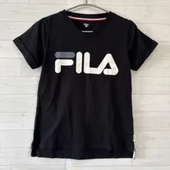 FILA フィラ　ブラック Vネック Tシャツ Mサイズ