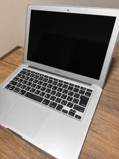 MacBook Air 2017 128GB バッテリー正常 113回のサムネイル