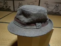 Crocodile　クロコダイル　グレー ウール混紡 ブリム付きハット
