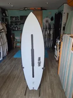 新品格安テイクオフ最速で動くエッセンスミッドレングス7'8フル