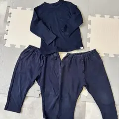 90サイズ　長袖Tシャツ長ズボンセット