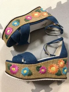 ANNA SUI 厚底サンダルのサムネイル
