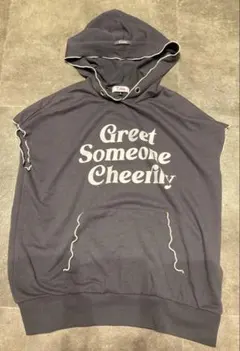 ピンクラテ　フード付きノースリーブパーカー S 薄手