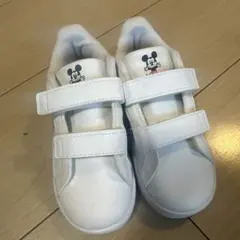 adidas ミッキーマウス スニーカー ホワイト
