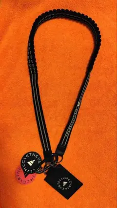 adidas by Stella McCartney ランヤード 黒 ブラック