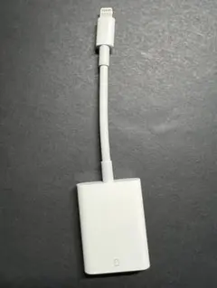 Apple  純正 Lightning ー SD カードカメラリーダー