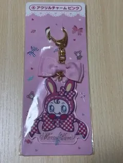 メゾピアノ　一番くじ　アクリルチャームピンク