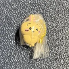 ちいかわ　マスコットつきビスケット　うさぎ