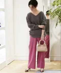 vネック ニット