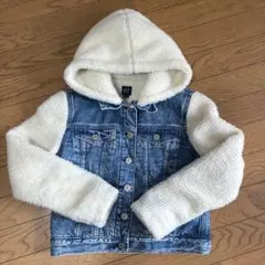 Item thumbnail for item 7bcba3ec-a6e5-446e-9b5b-1e68413ef538