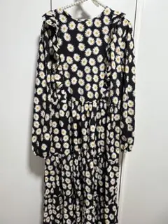 BBWM WOMAN デイジー柄マキシワンピース