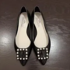 TEMPERATE ブラック フラットシューズ