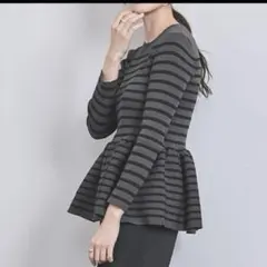 美品♡ UNITED ARROWSユナイテッドアローズPペプラムニット ボーダーのサムネイル