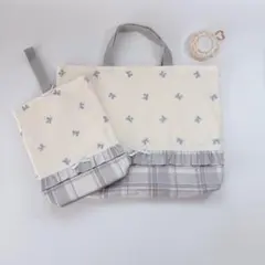 リボン　刺繍生地　レッスンバッグ　上履き袋　2点セット　入園入学　キルティング
