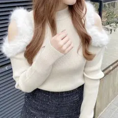 【1回のみ着用】INGNI ファー付肩開きニット