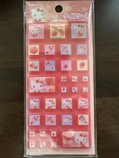 【即日発送】サンリオ　ハローキティ タイルシール　セブンイレブン発売
