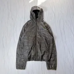 《人気カラー》パタゴニア ナノパフフーディ プリマロフト グレー メンズM