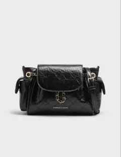 新品 CHARLES&KEITH Duo 2wayフロントフラップバックパック
