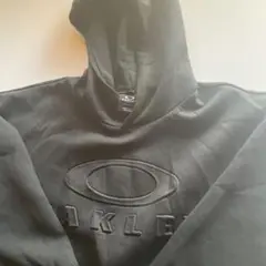 Oakley パーカー フード付き　ブラックMサイズ