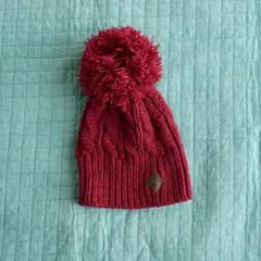 BURTON 赤 ポンポン付き ニット帽