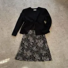 セレモニーセットアップ 上下セット 黒 ジャケット 幾何学柄スカート 冠婚葬祭