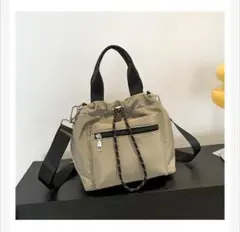 ショルダーバック　バケツ　巾着　ハンドバック　ナイロン　旅行　レジャー　ベージュ